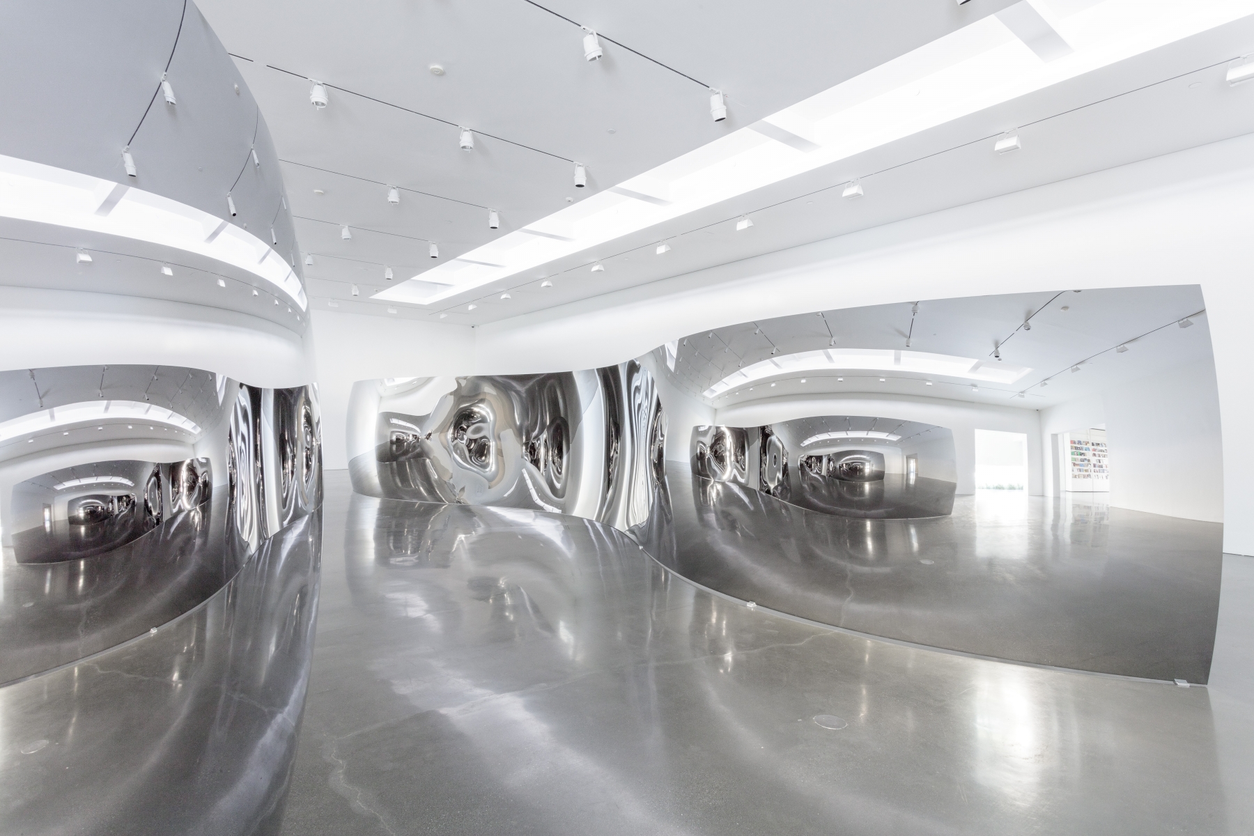 Anish Kapoor at Regen Projects