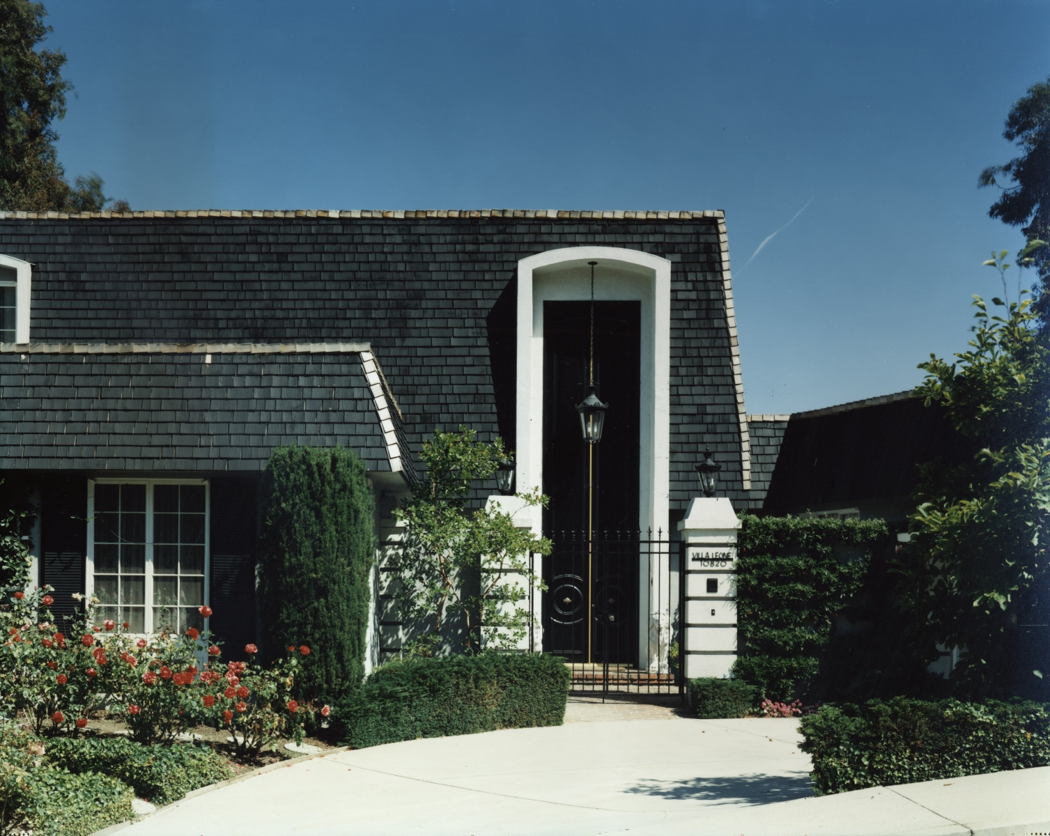 Catherine Opie - Houses Beverly Hills