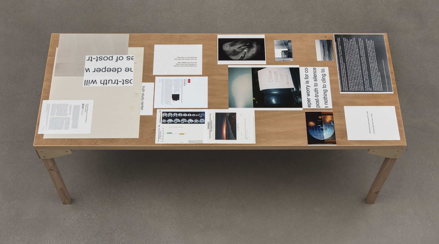 Wolfgang Tillmans - Truth Study Center (Los Angeles), TSC