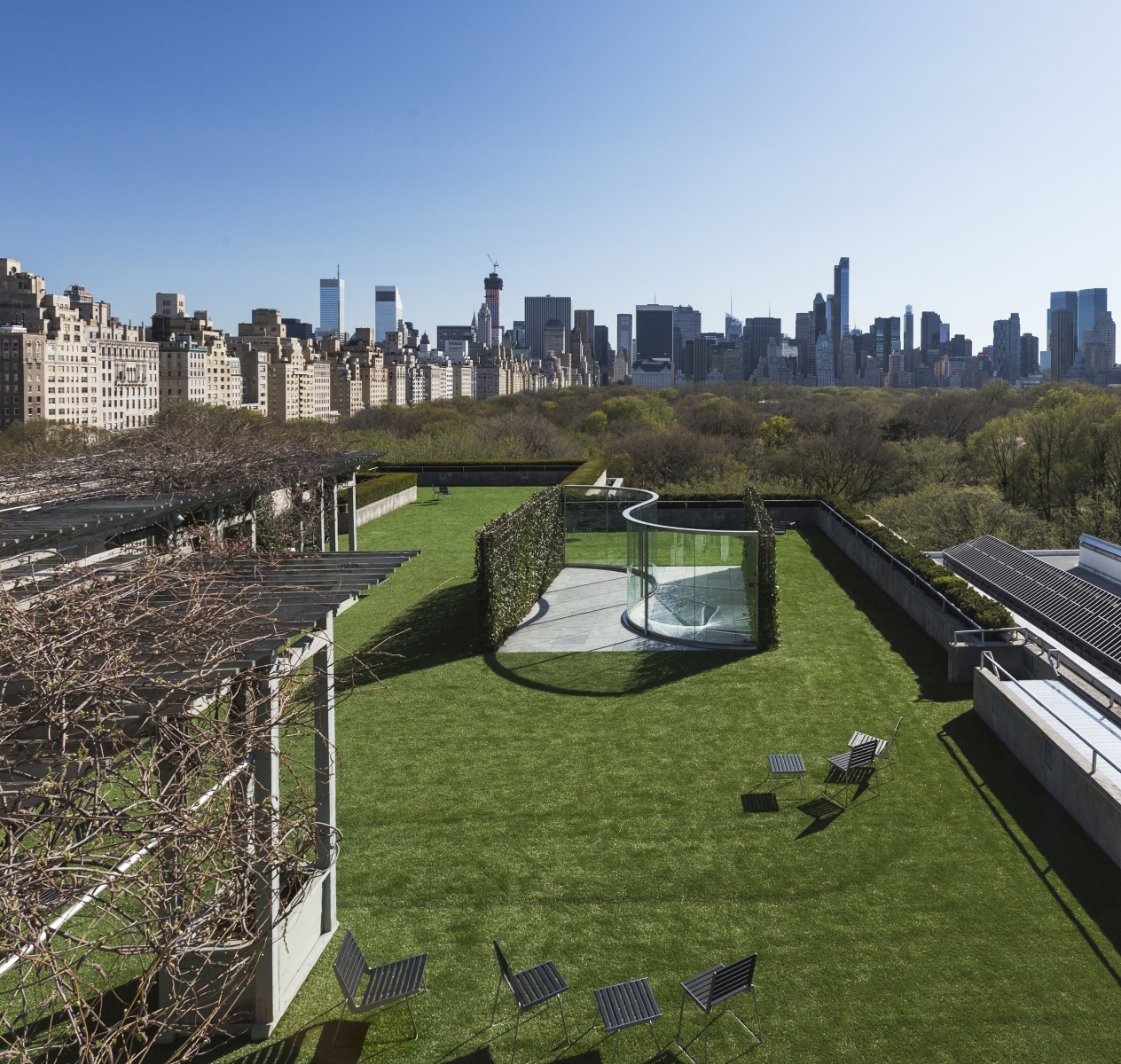Dan Graham - Roof Garden Commission