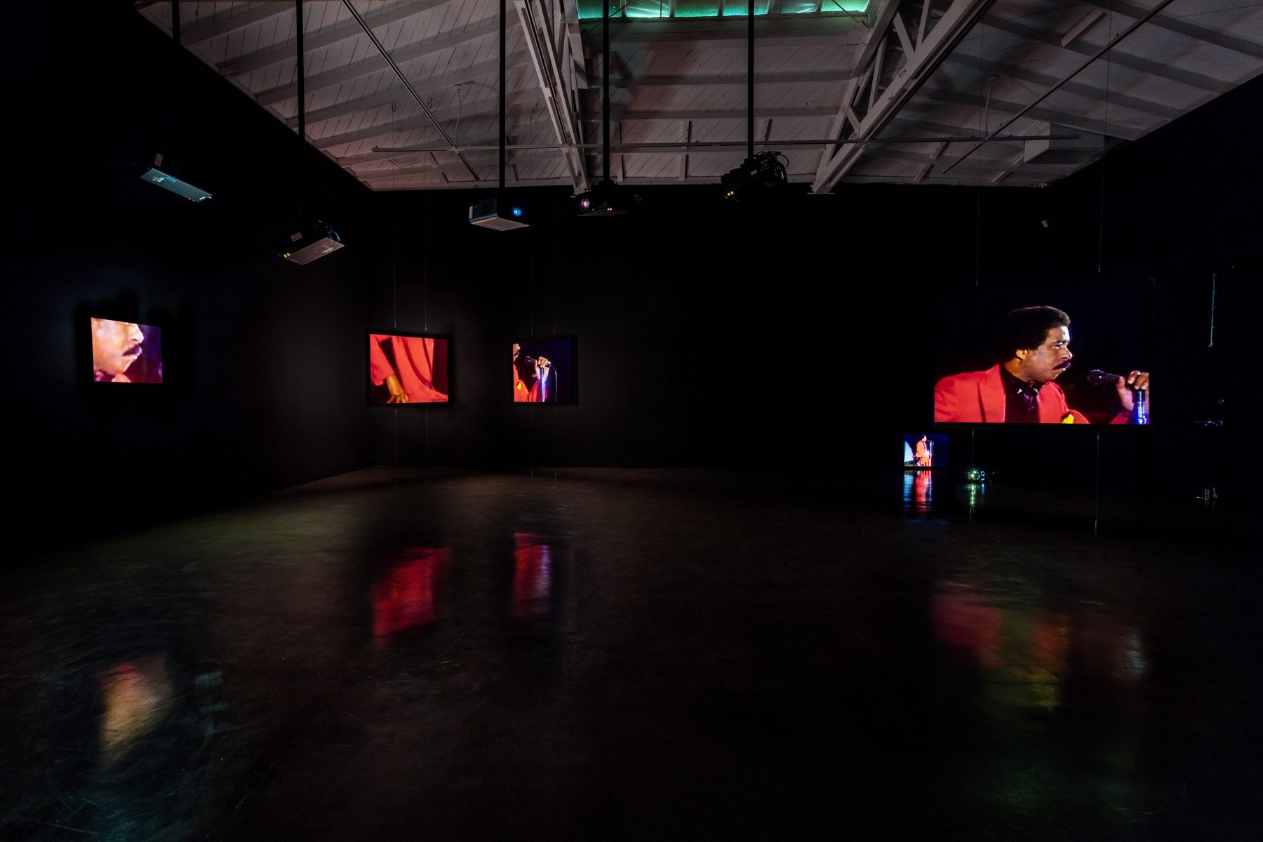 Glenn Ligon - Live