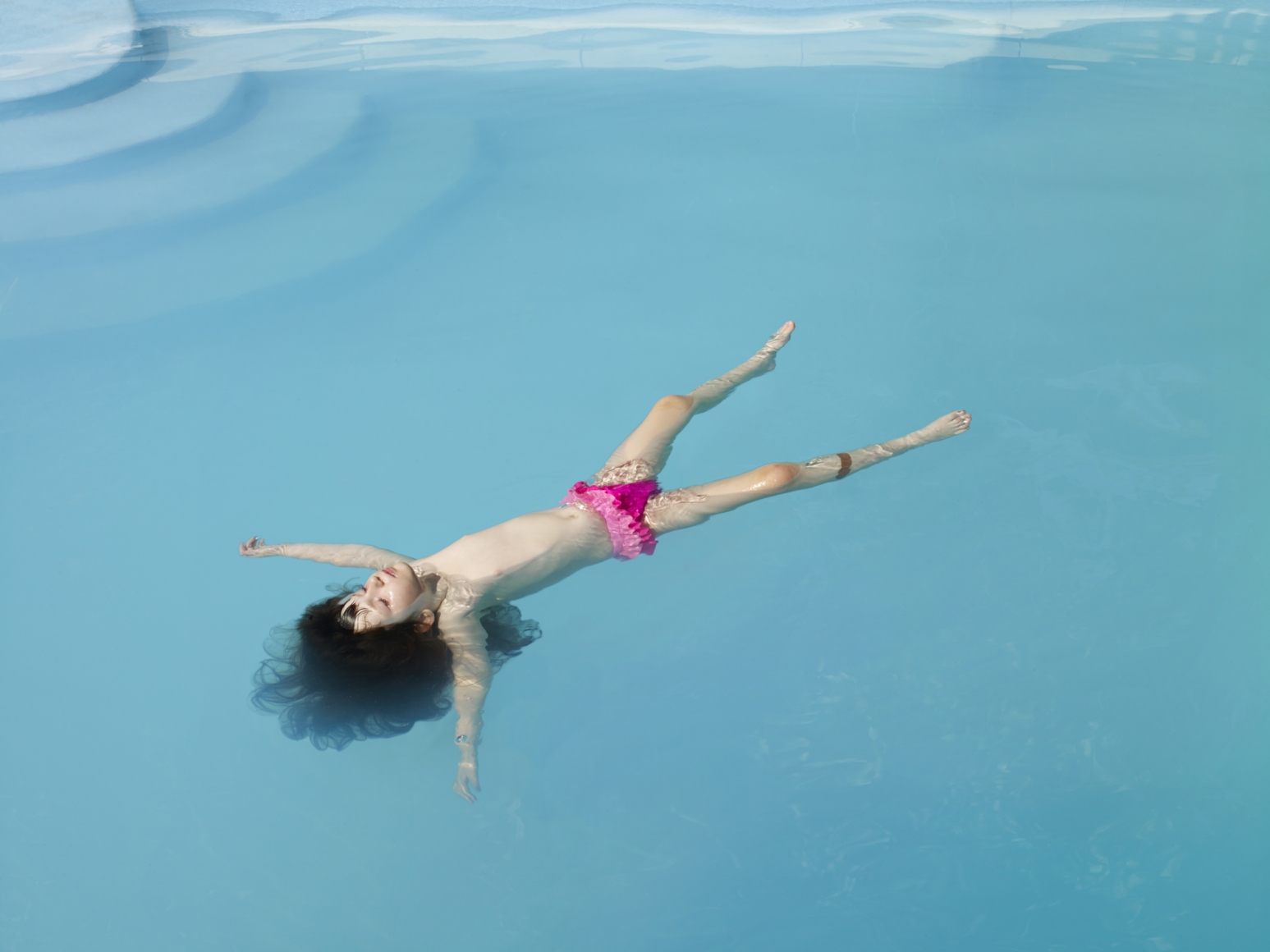 ANGELA STRASSHEIM Untitled (Jessica Floating), 2013