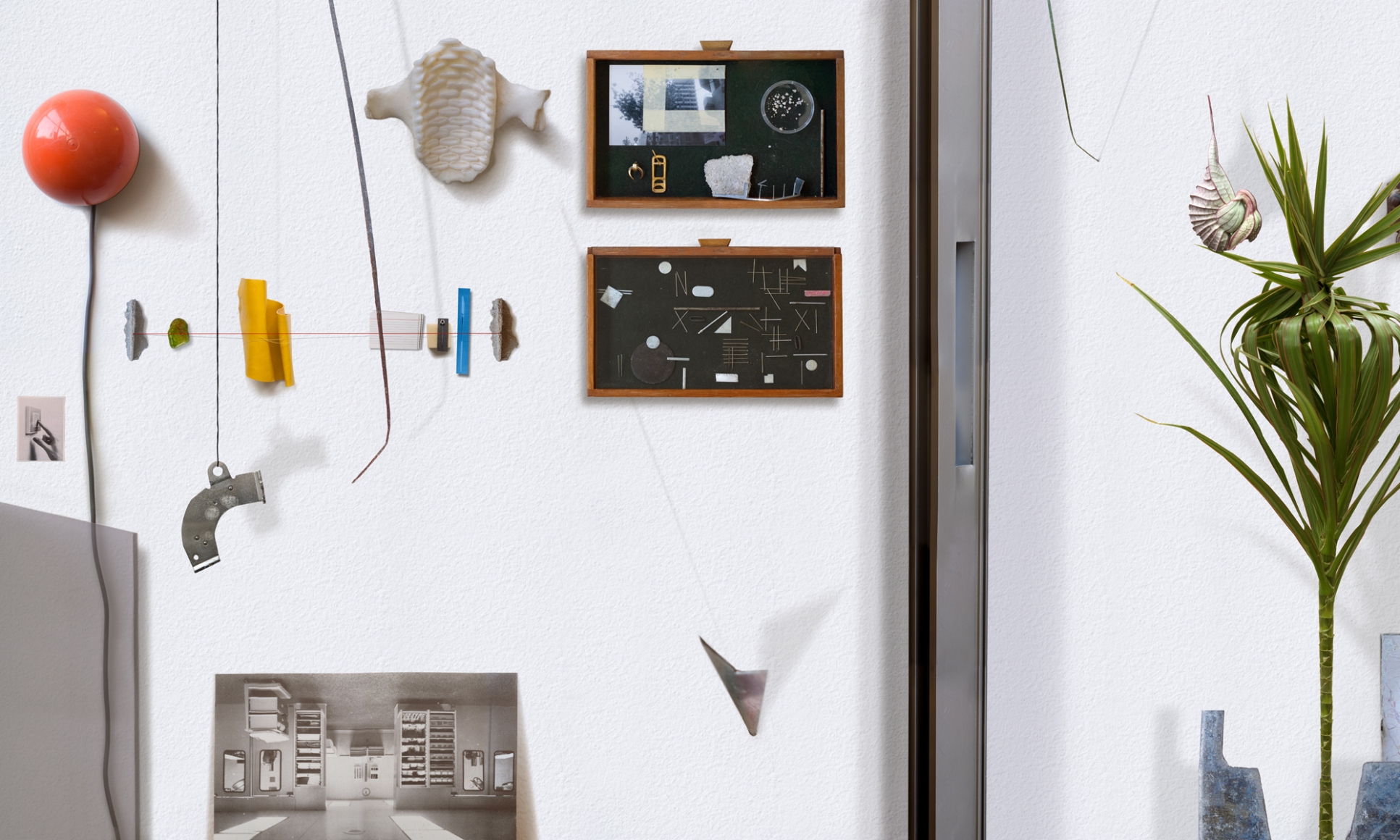 ILIT AZOULAY , Room #8, Walls 1, 2011