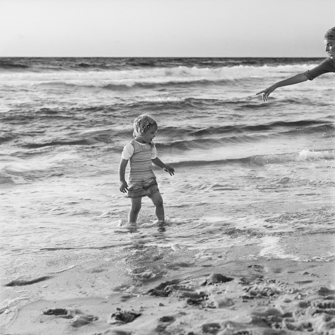VARDI KAHANA, Malki, Cousin Yaki's Daughter, With Her Daughter Shira, Gaza Beach, 2005