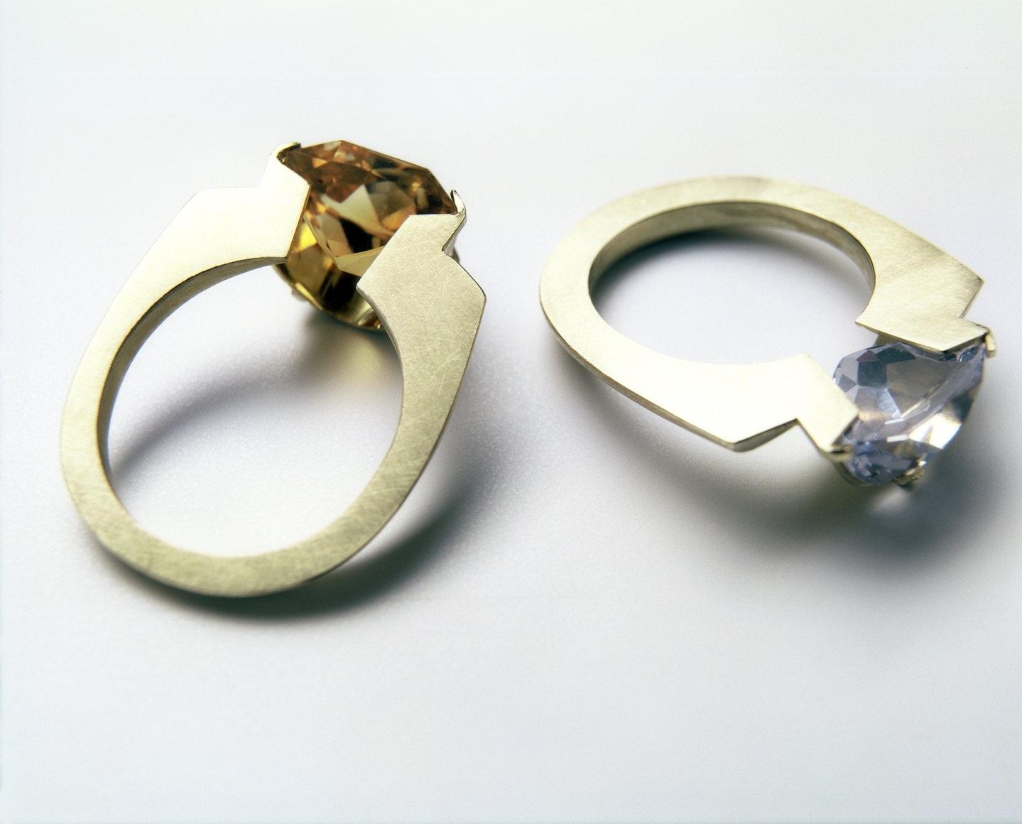 Rings by Jantje Fleischhut Editions Ornamentum Gallery