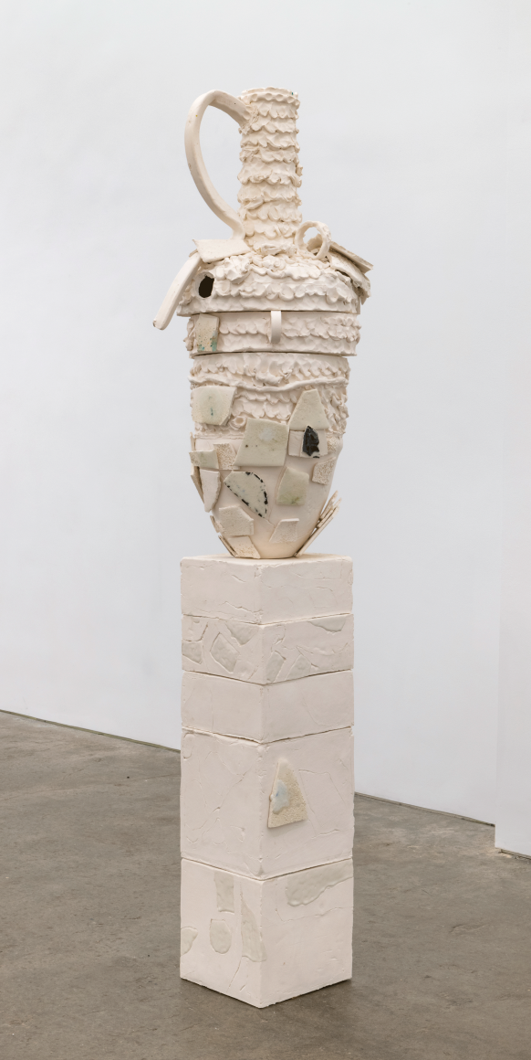 pot sculpture