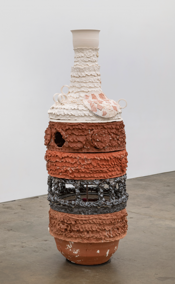 pot sculpture