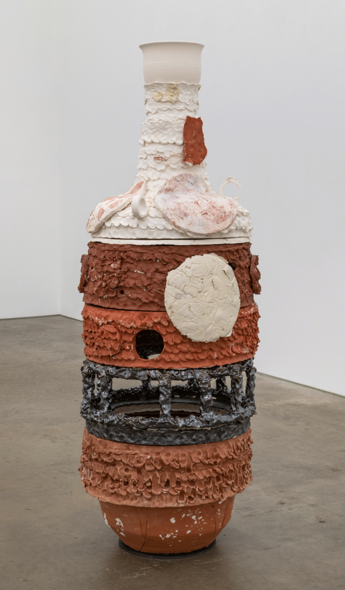 pot sculpture