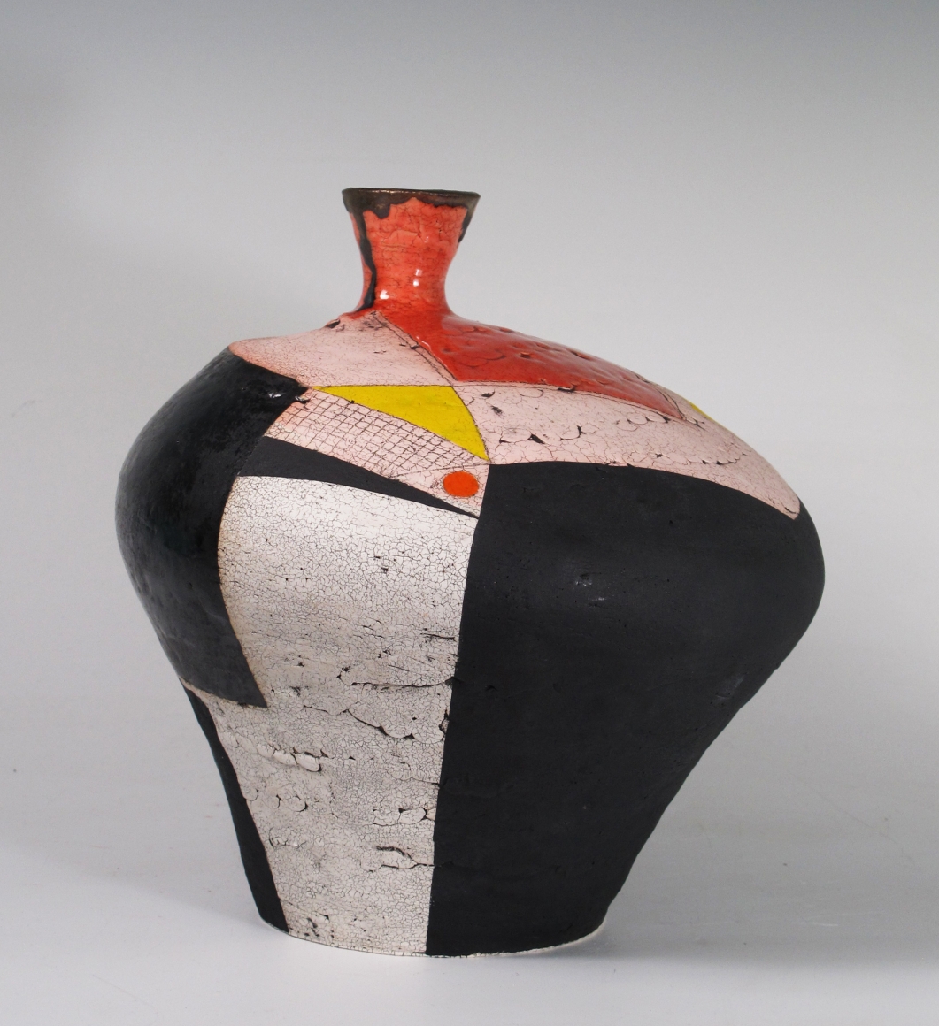 Black and Pink Pot