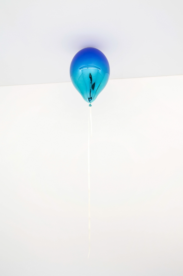 Jeppe Hein, Dark Blue and Light Turquoise Mirror Balloon, 2019