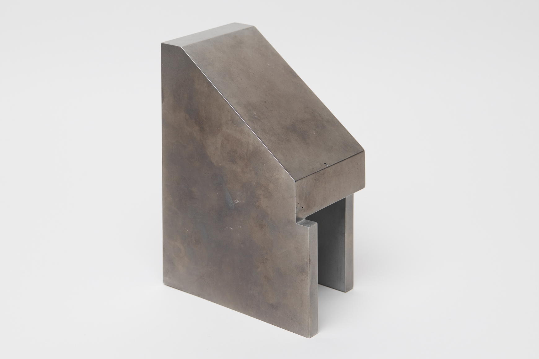 Jacob Kassay, Untitled (BUF), 2016