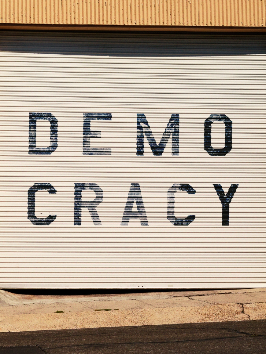 Doug Aitken, DEMO CRACY