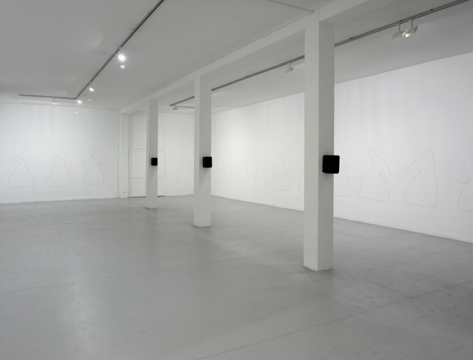 Kristin Oppenheim, Hush, 1994