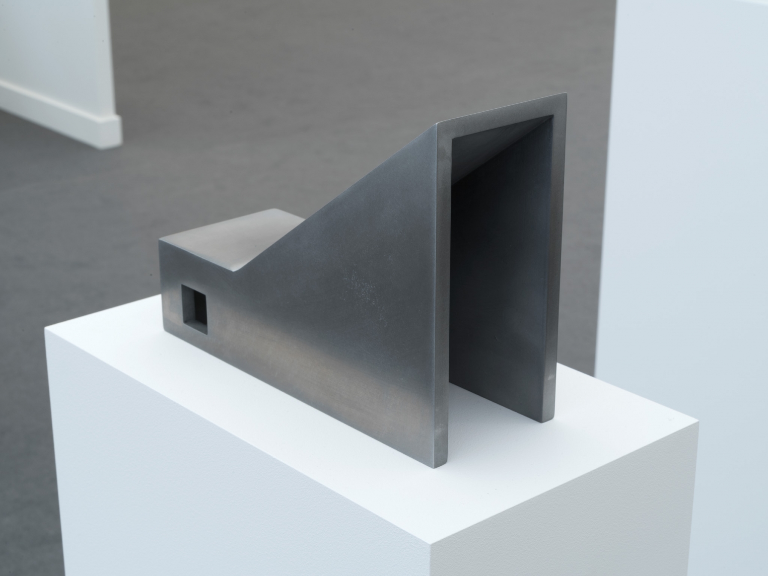 Jacob Kassay, Untitled