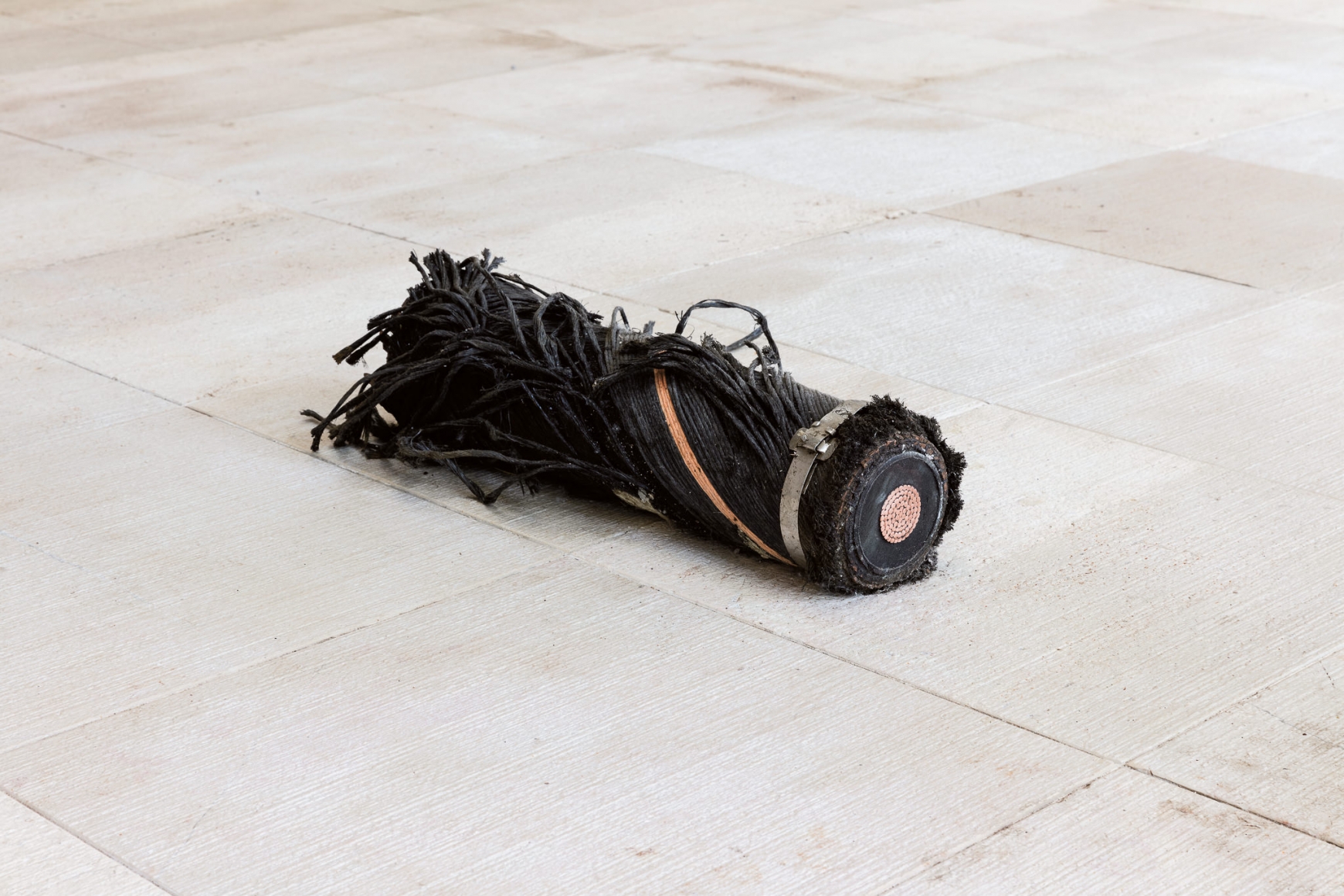 Nina Canell, Installation view: 57th Venice Biennale, 2017, Photo: Andrea Rossetti