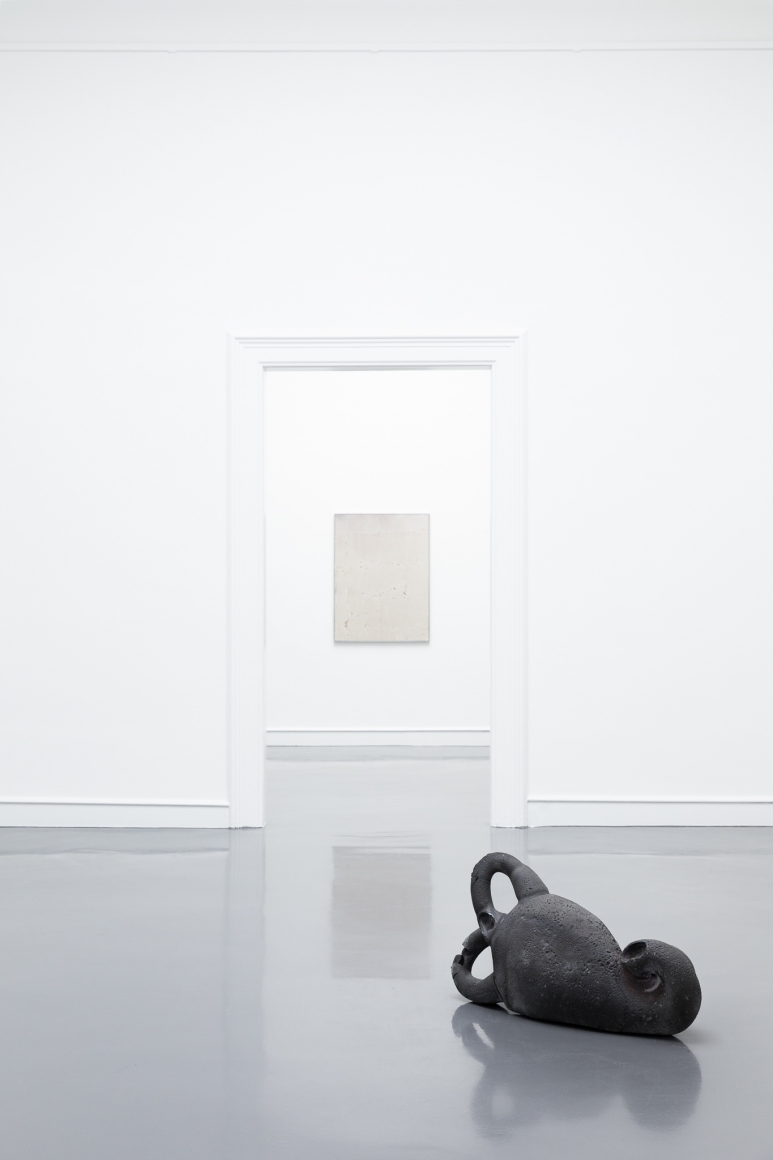 Nina Canell, Installation view: Muscle Memory, Kunsthalle Baden Baden, 2019, Photo: Judit Fruzsina Jesse