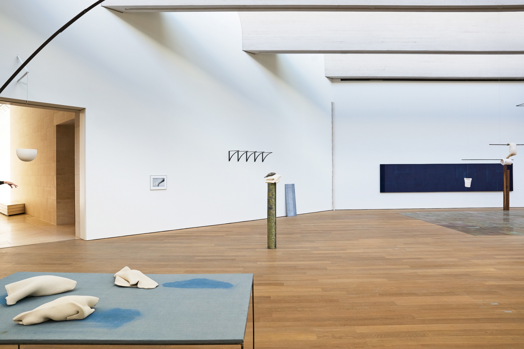 Installatation view: Katinka Bock - Smog / Tomorrow’s Sculpture, Mudam Luxembourg, 2018, Photo: Johannes Schwartz