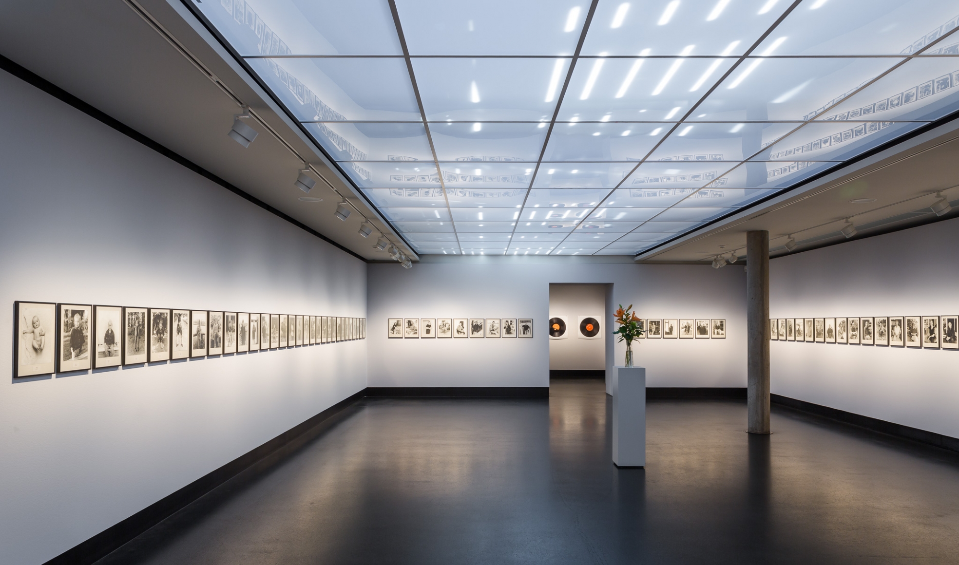 Hans-Peter Feldmann, 100 Years, Installation view: C/O Berlin, 2016