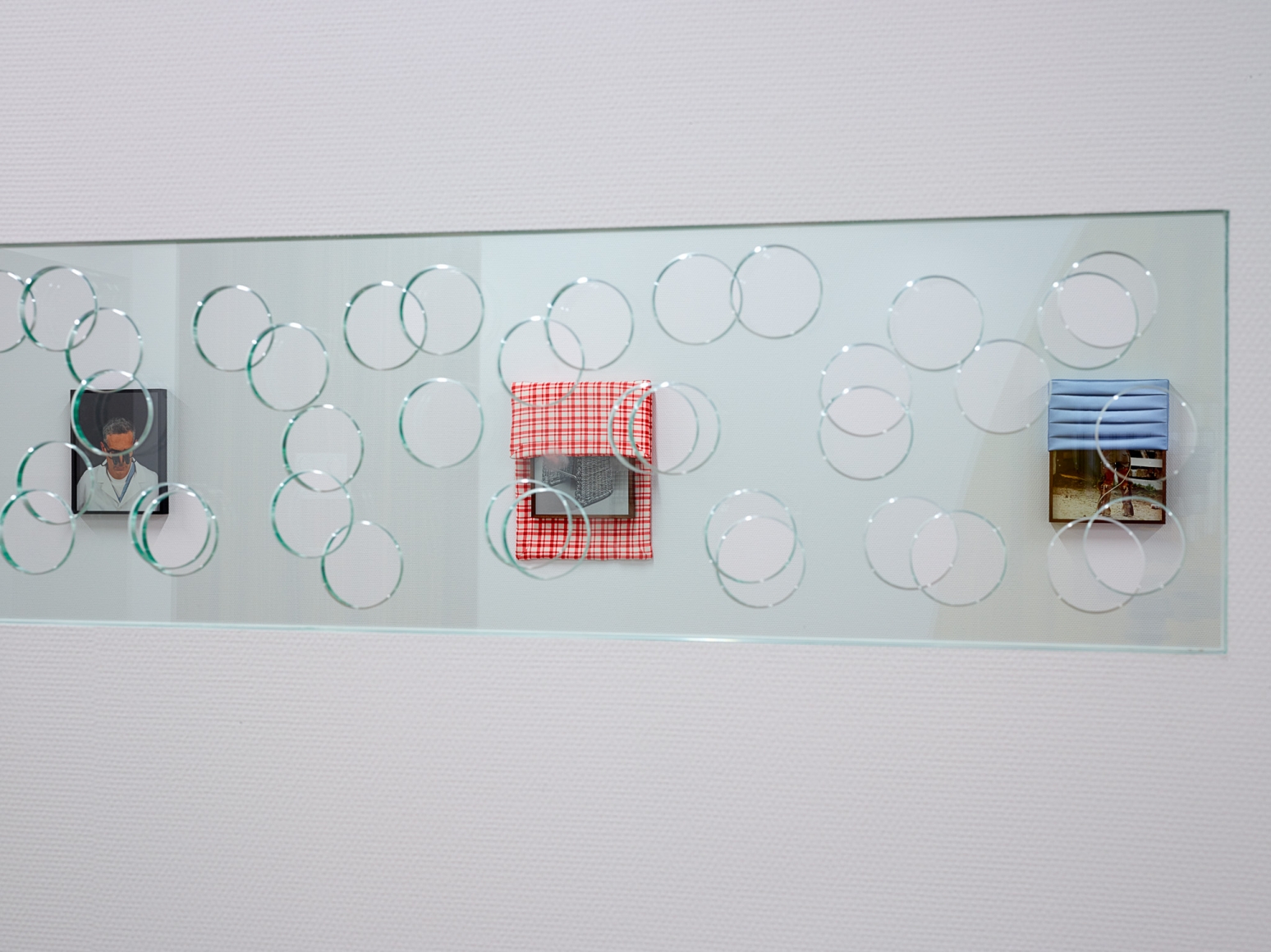 Elad Lassry, Installation view: Sensory Spaces 3, Museum Boijmans Van Beuningen, Rotterdam, 2014