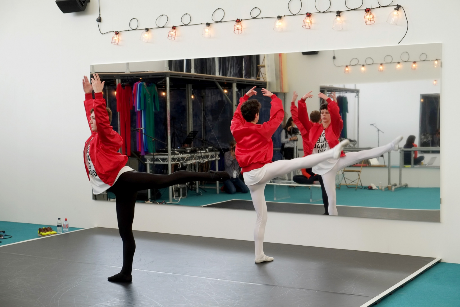 Nick Mauss, 1NVERS1ONS, A Ballet for Frieze Projects, 2014
