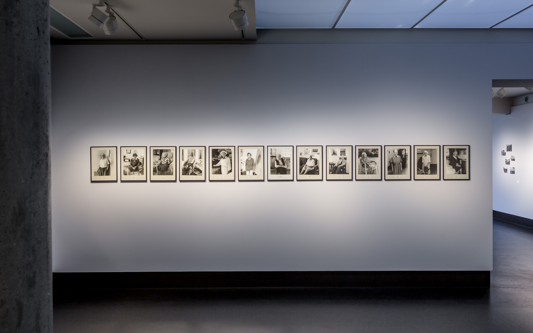 Hans-Peter Feldmann, Installation view: C/O Berlin, 2016