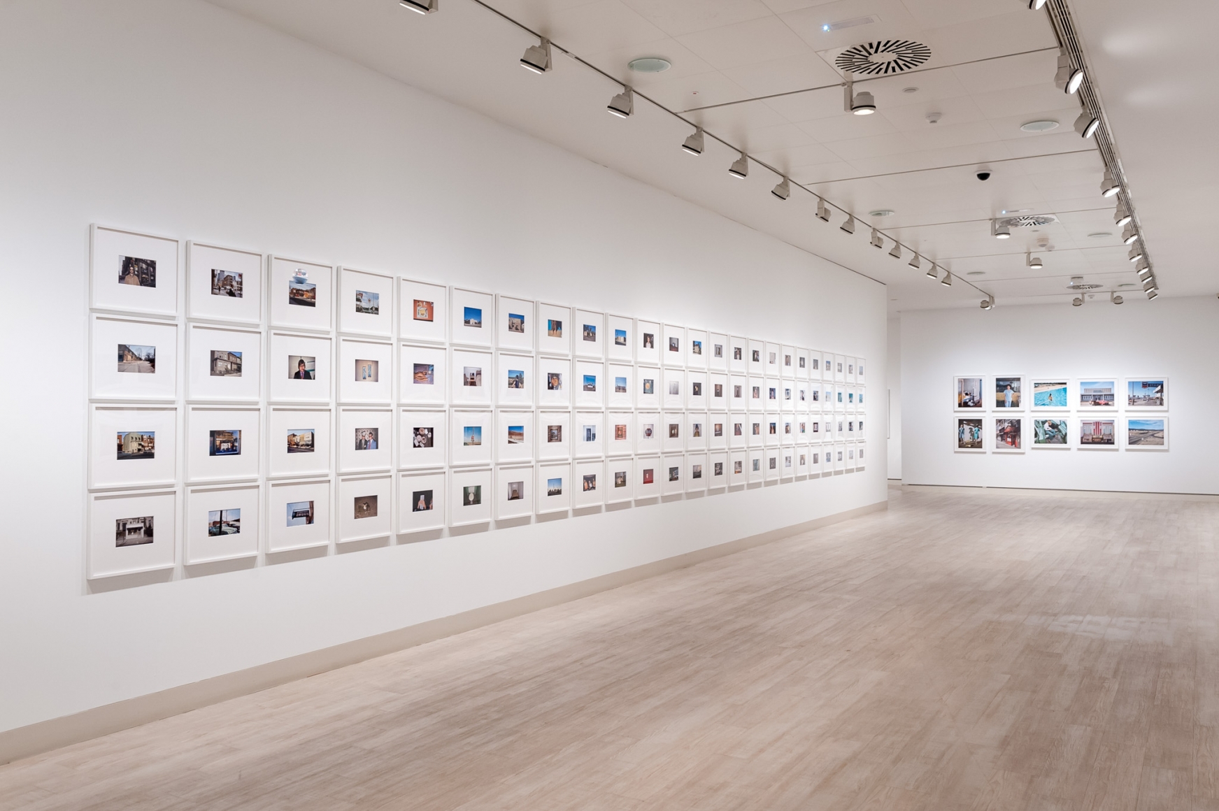 Stephen Shore, Installation view: Fundación MAPFRE, Madrid, 2014