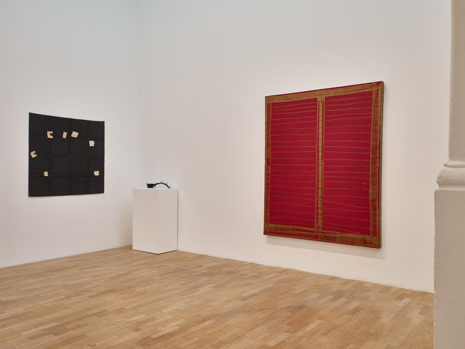 Mary Heilmann, Looking at Pictures, Whitechapel Gallery, London, 2016