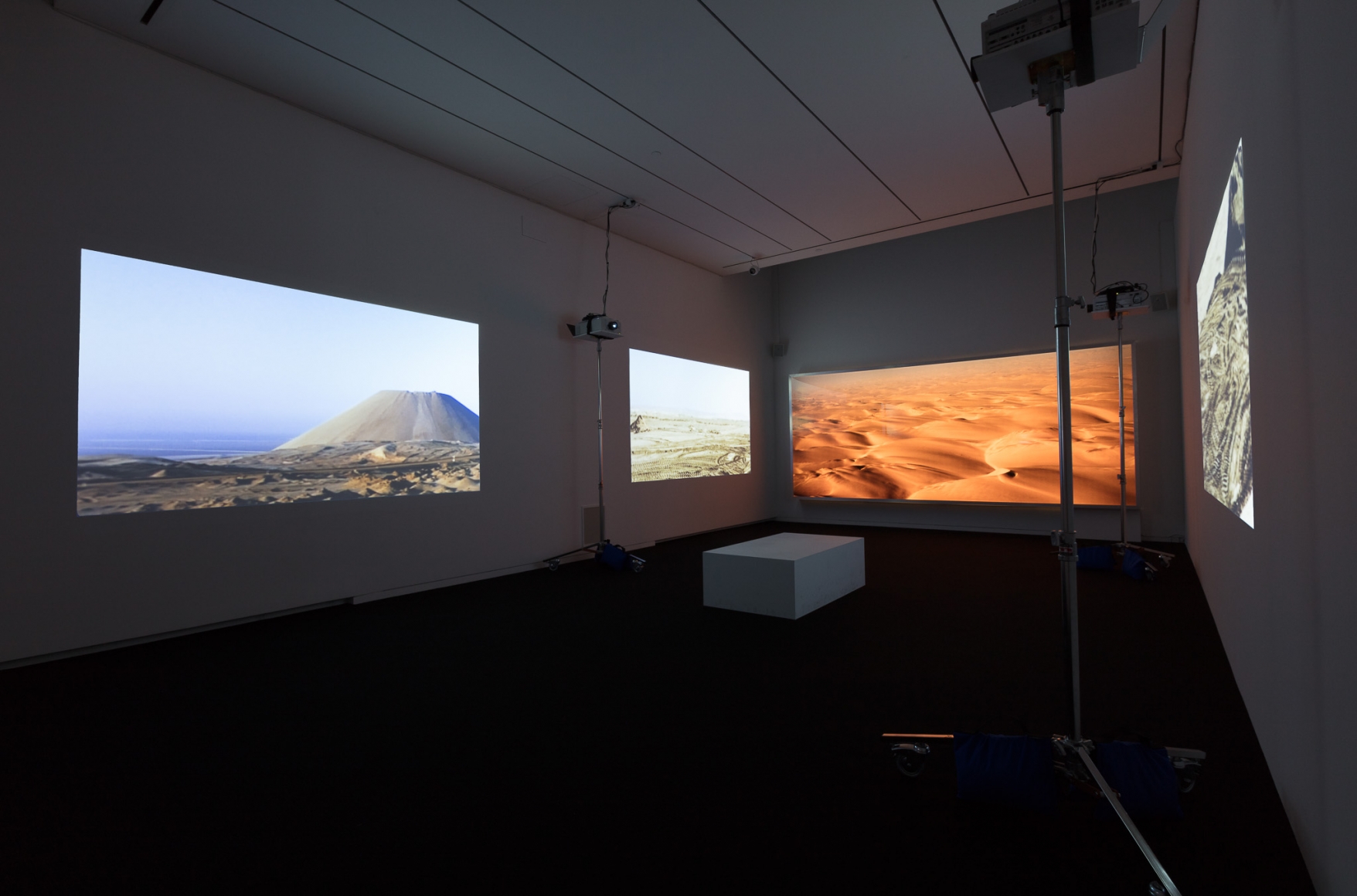 Doug Aitken: Electric Earth, May 28 – August 20, 2017, at the Modern Art Museum of Fort Worth.