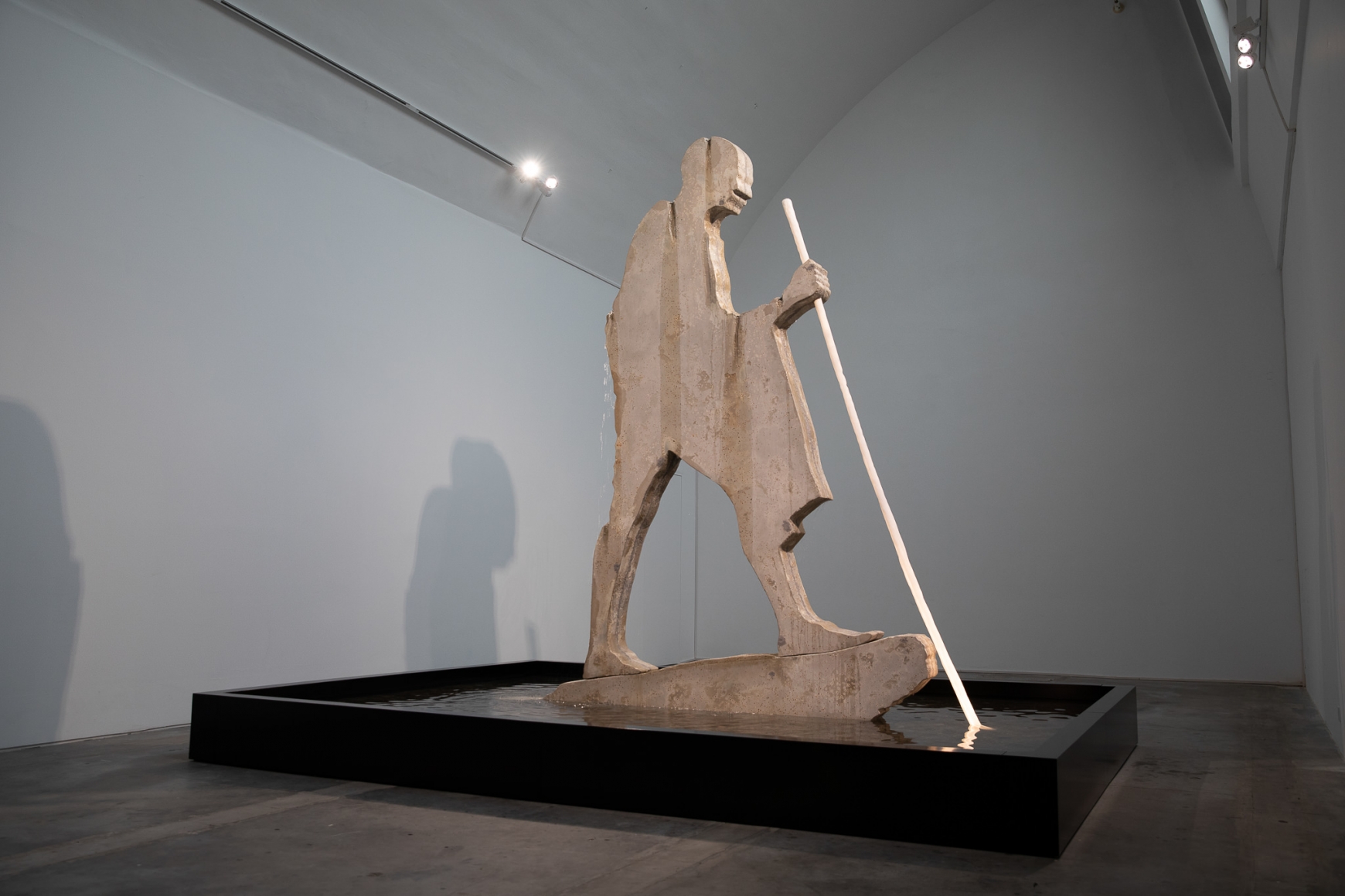 Installation view: Doug Aitken, Crossing the Border, Faurschou Foundation Beijing, China, 2019, Photo: Conner MacPhee
