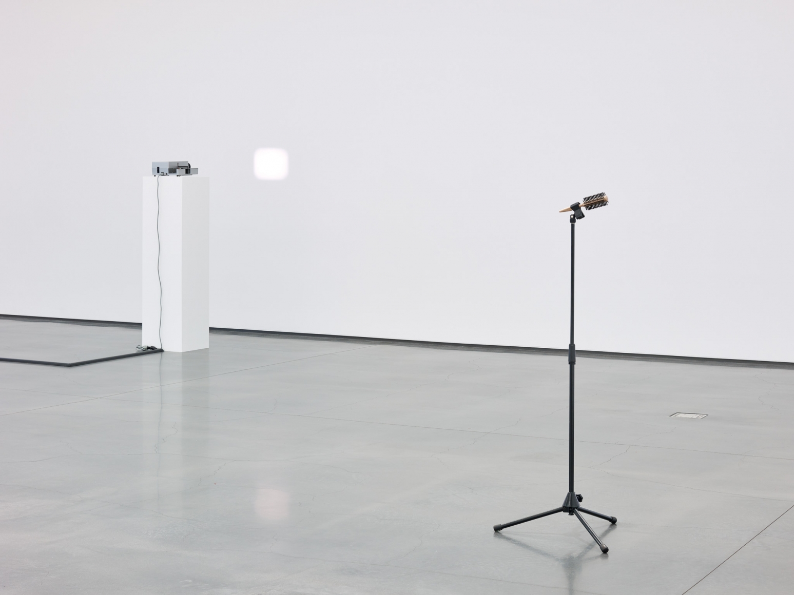 Ceal Floyer, Installation view: Aspen Art Museum, 2016