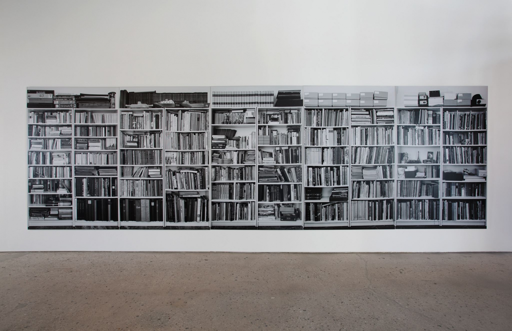 Hans-Peter Feldmann, bookshelves