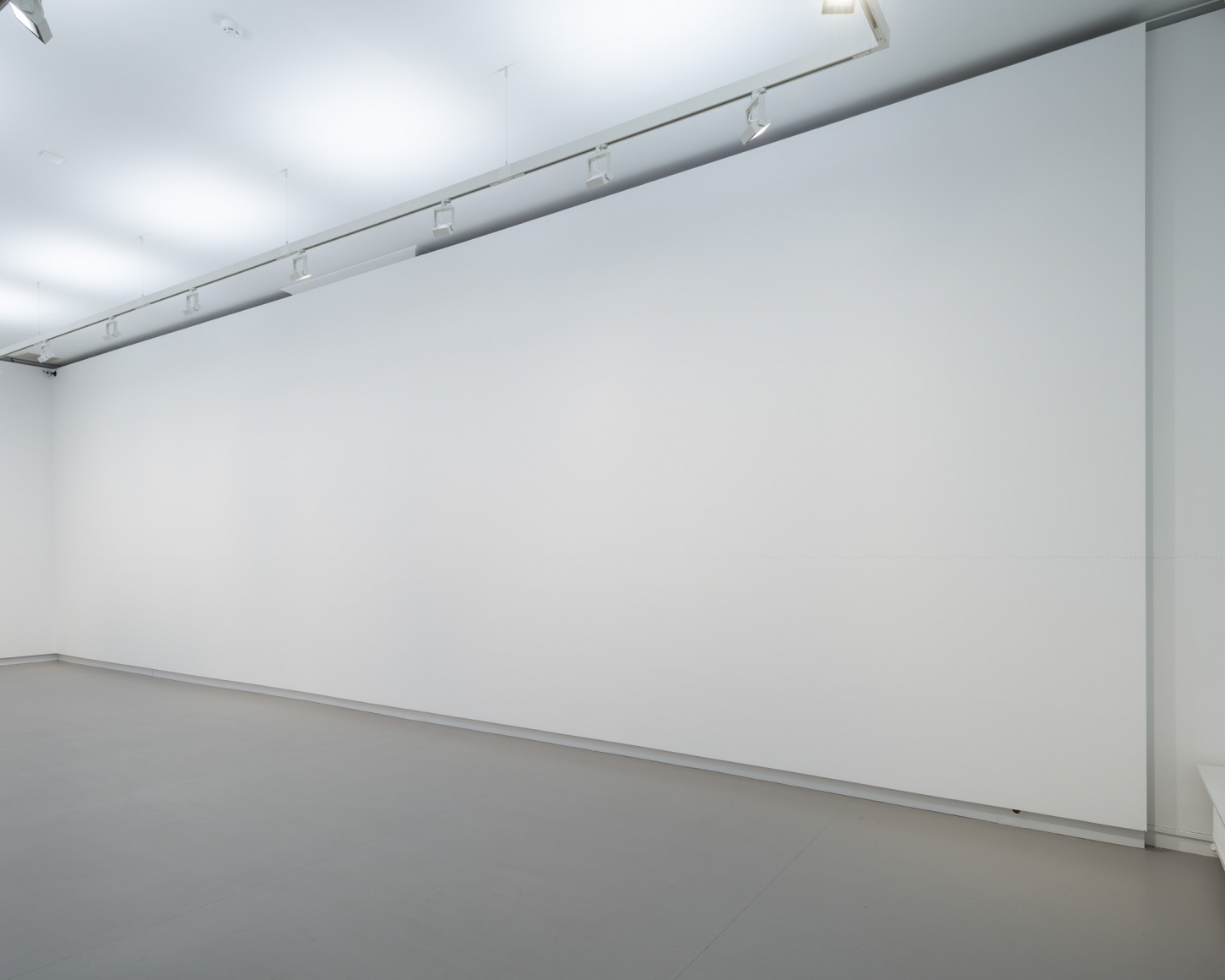 Alicja Kwade, 64 days and 11 hours, 2016