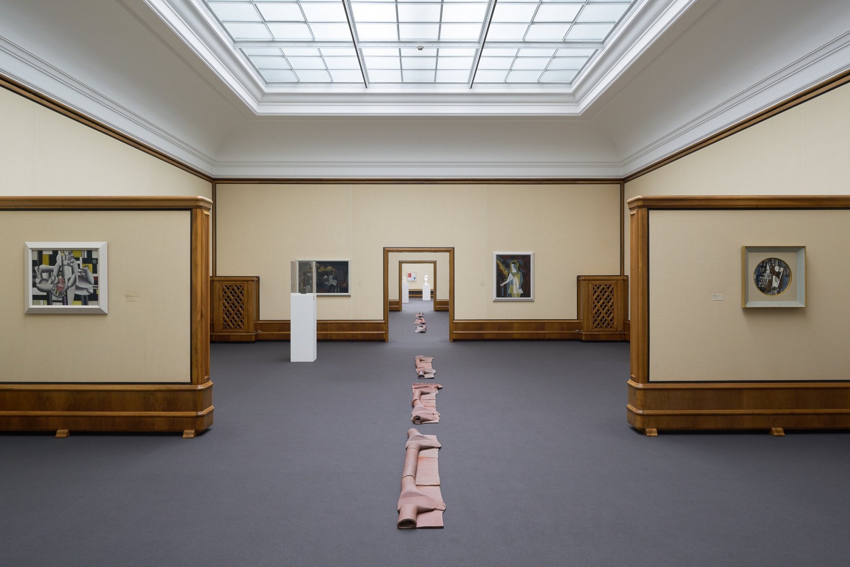 Installation view: Katinka Bock - Sonar / Tomorrow’s Sculpture