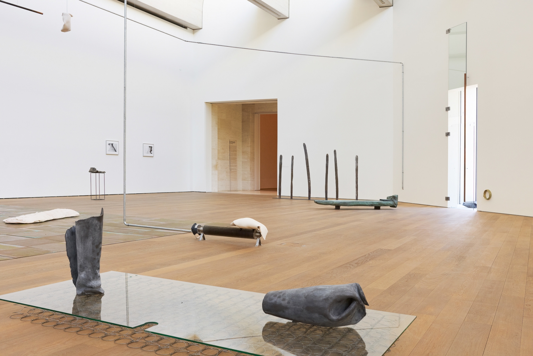 Installatation view: Katinka Bock - Smog / Tomorrow’s Sculpture, Mudam Luxembourg, 2018, Photo: Johannes Schwartz
