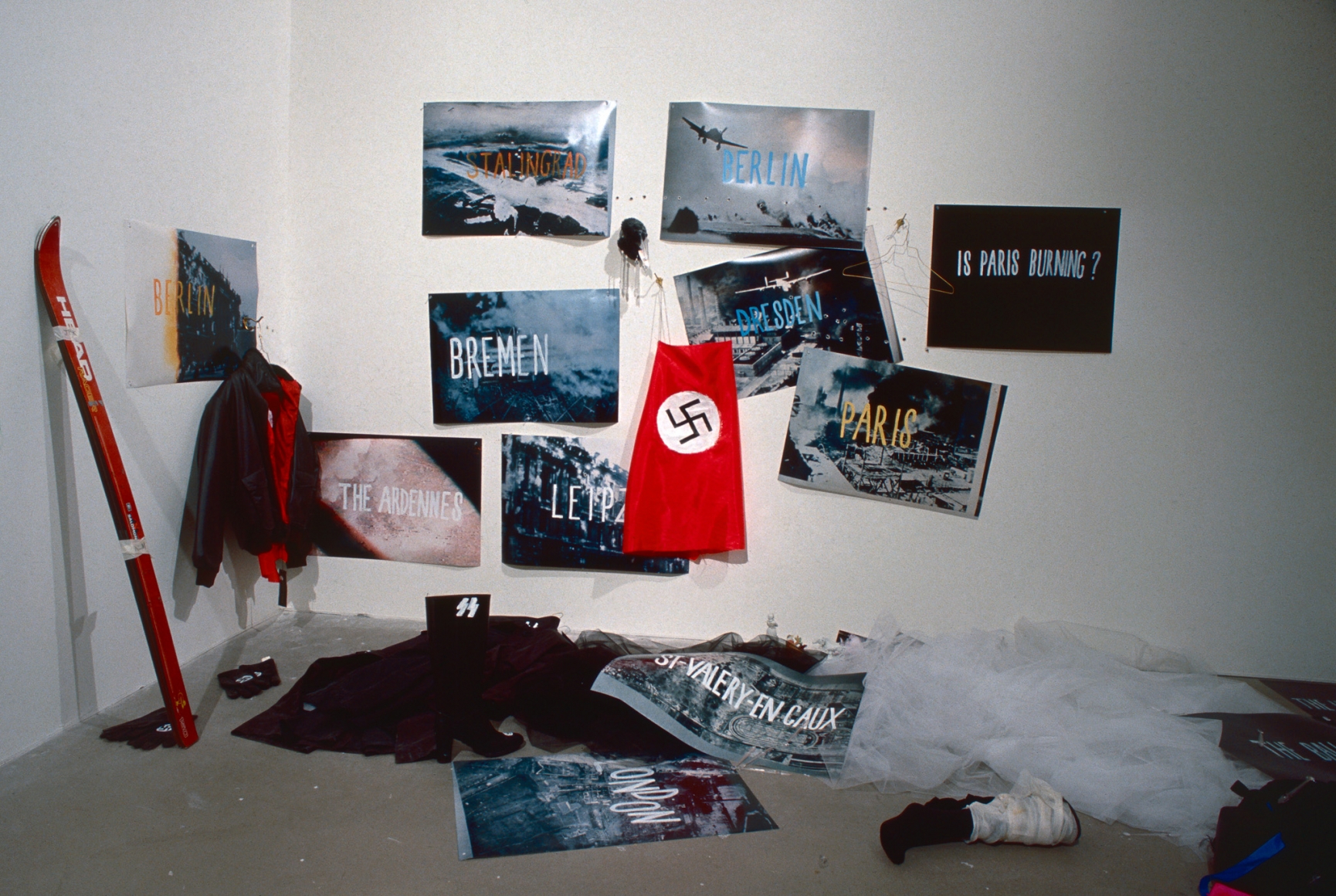 Karen Kilimnik, Paris is Burning (1991) / Is Paris Burning ? (1944), 1992, Installation view: ICA Philadelphia, 1992