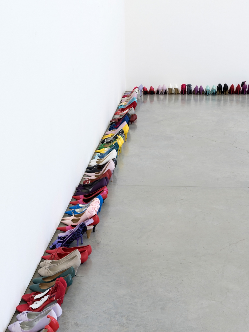 Hans-Peter Feldmann, High heels-shoes