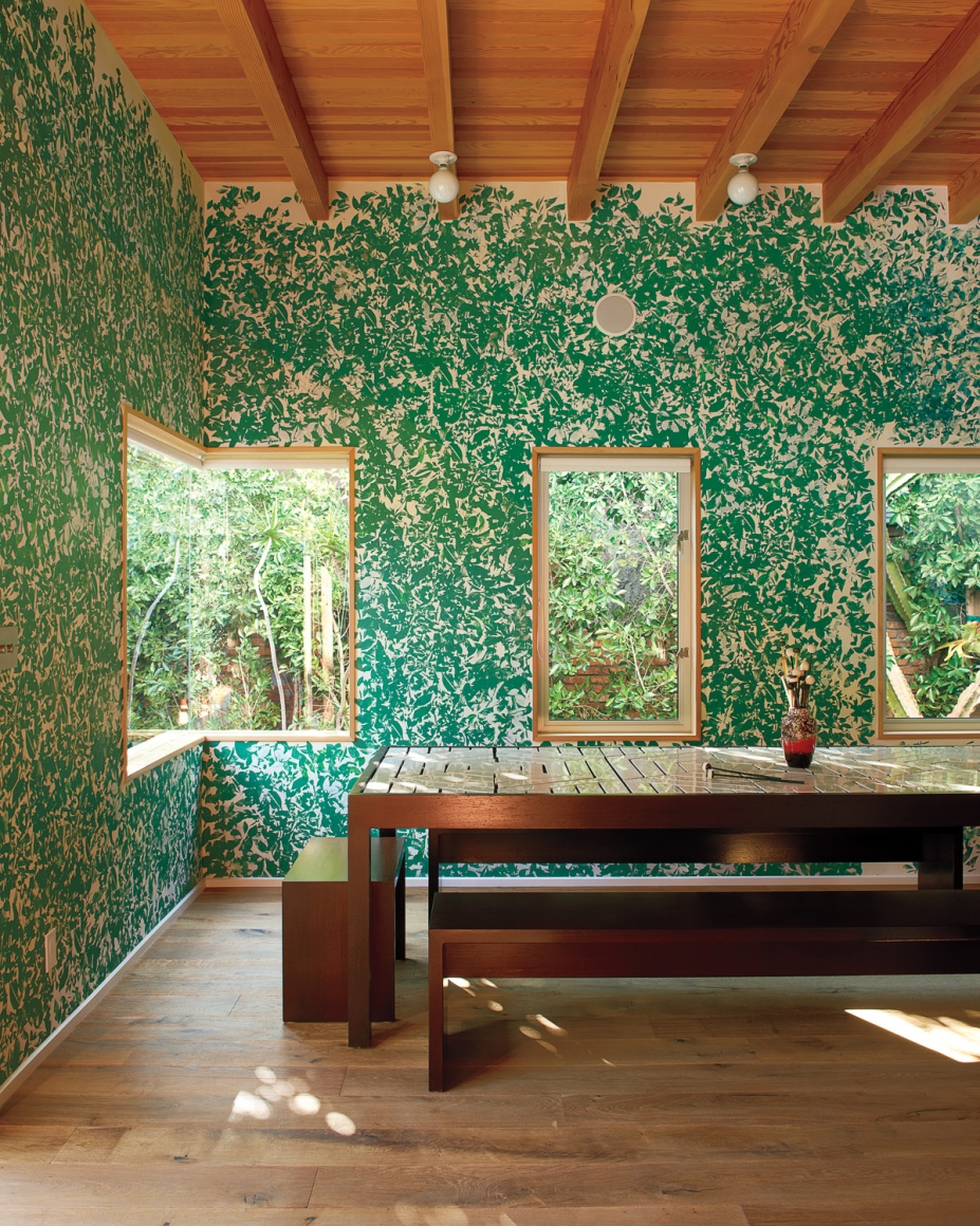 Doug Aitken, Acid Modernism, 2012