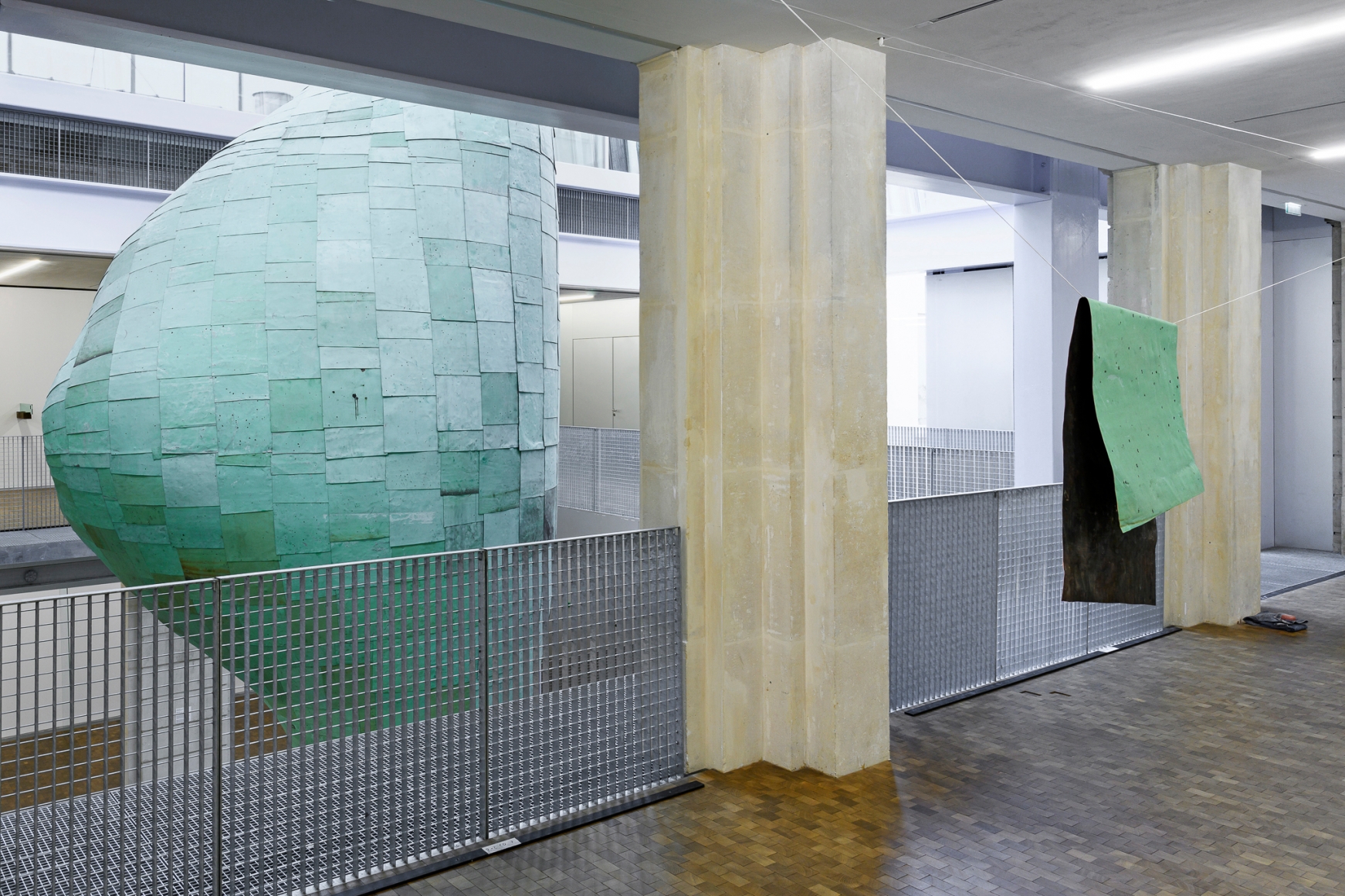 Installation view: Katinka Bock - Commotion in Higienópolis