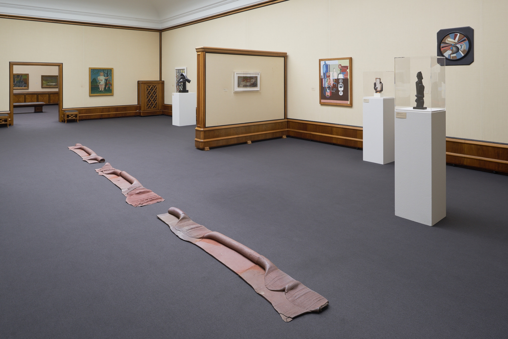 Installation view: Katinka Bock - Sonar / Tomorrow’s Sculpture
