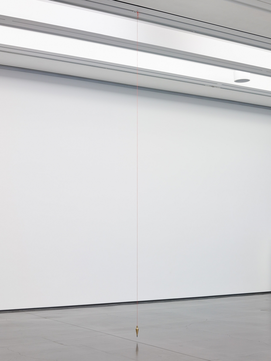 Ceal Floyer, Plumb Line, 2004