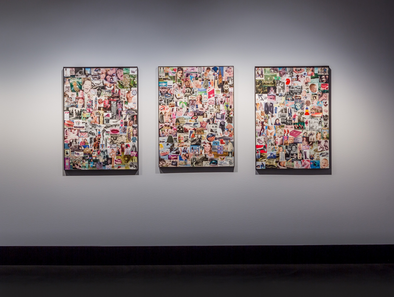 Hans-Peter Feldmann, Installation view: C/O Berlin, 2016