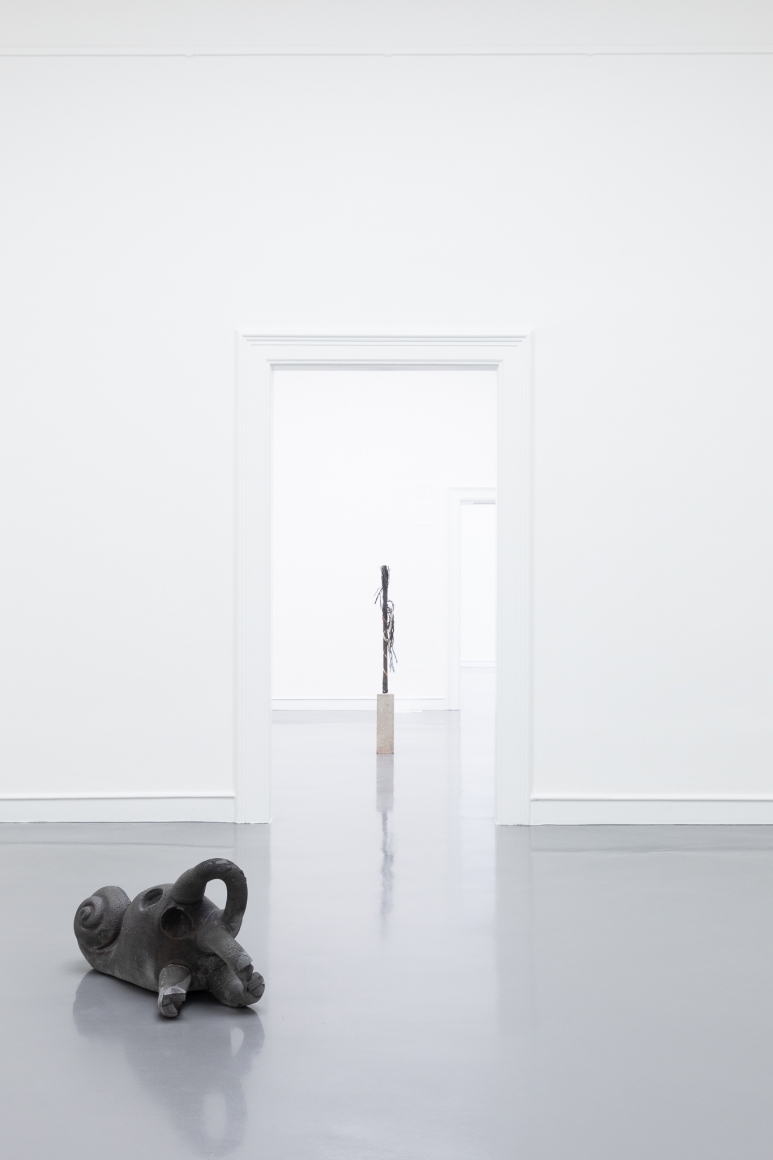 Nina Canell, Installation view: Muscle Memory, Kunsthalle Baden Baden, 2019, Photo: Judit Fruzsina Jesse