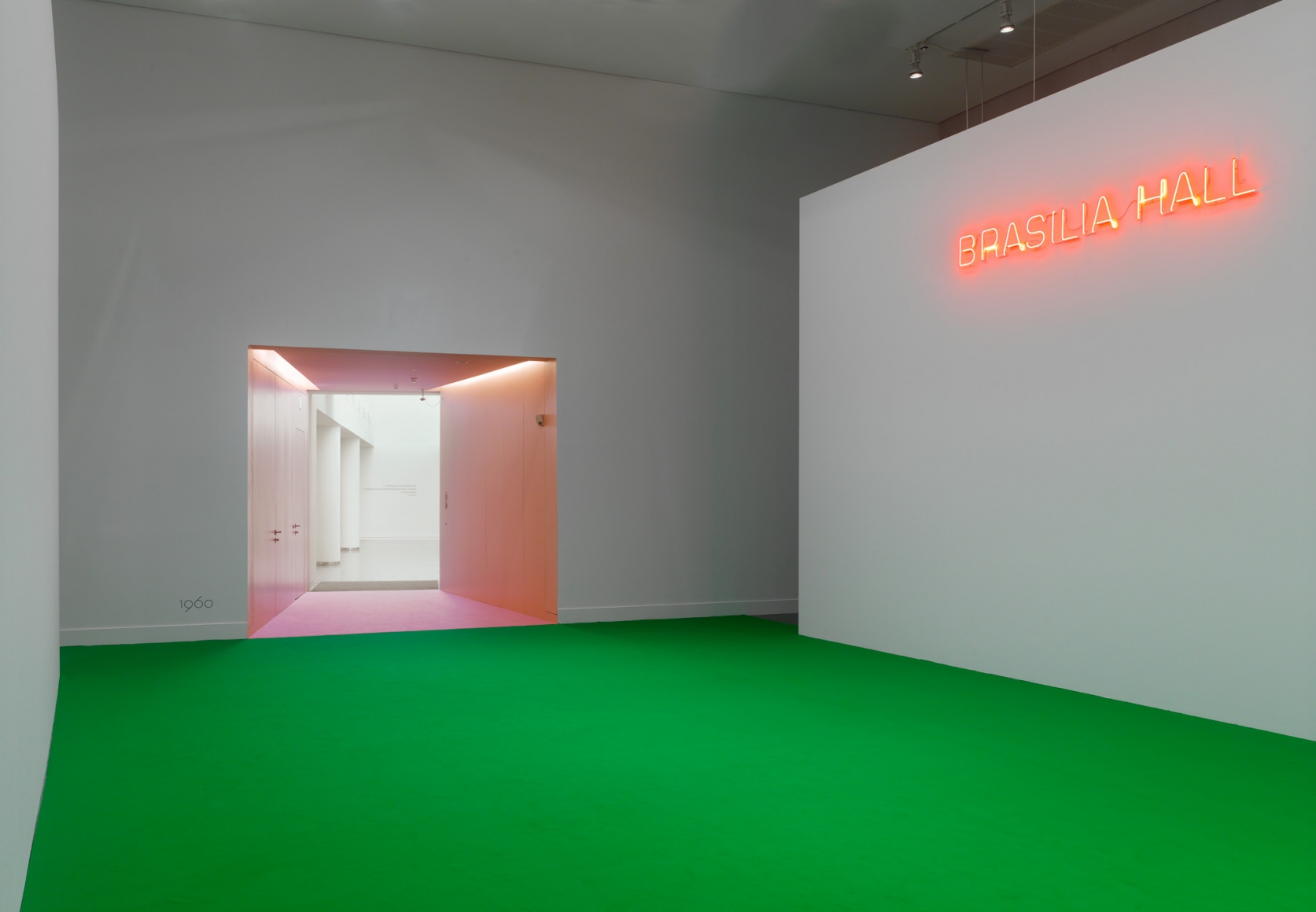 Dominique Gonzalez-Foerster, Installation view: 1887 – 2058, Kunstsammlung Nordrhein-Westfalen, 2016