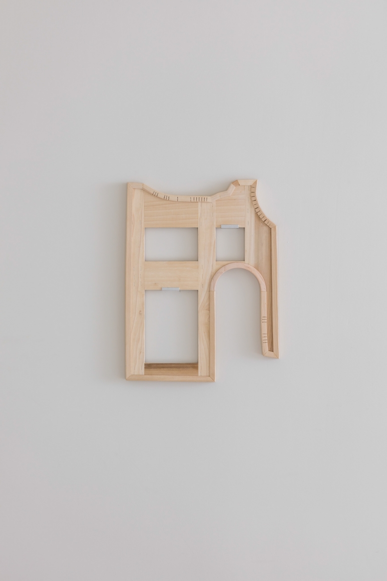 Jacob Kassay, Untitled, 2012-2015