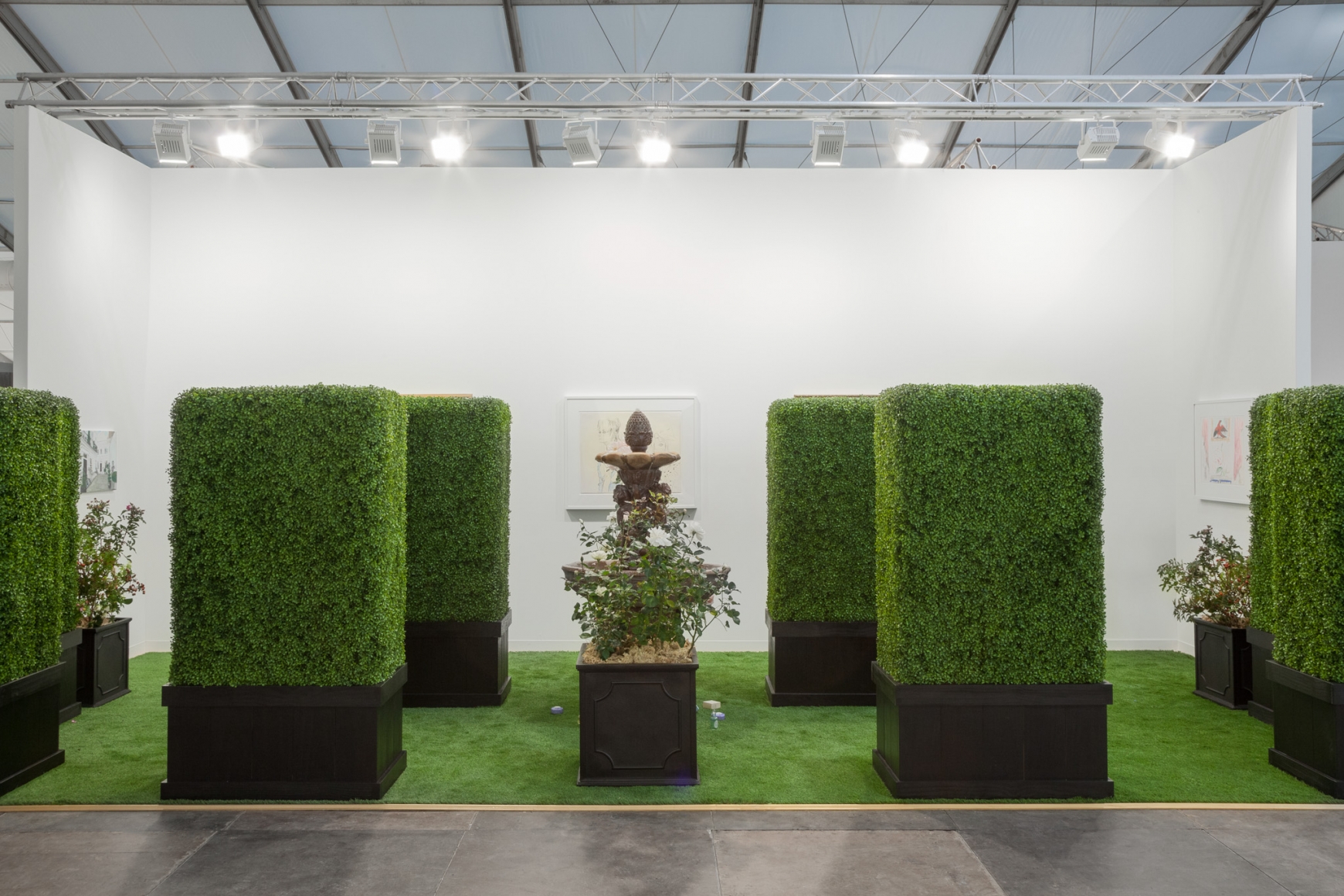 Karen Kilimnik, Frieze London: The Nineties, 2016