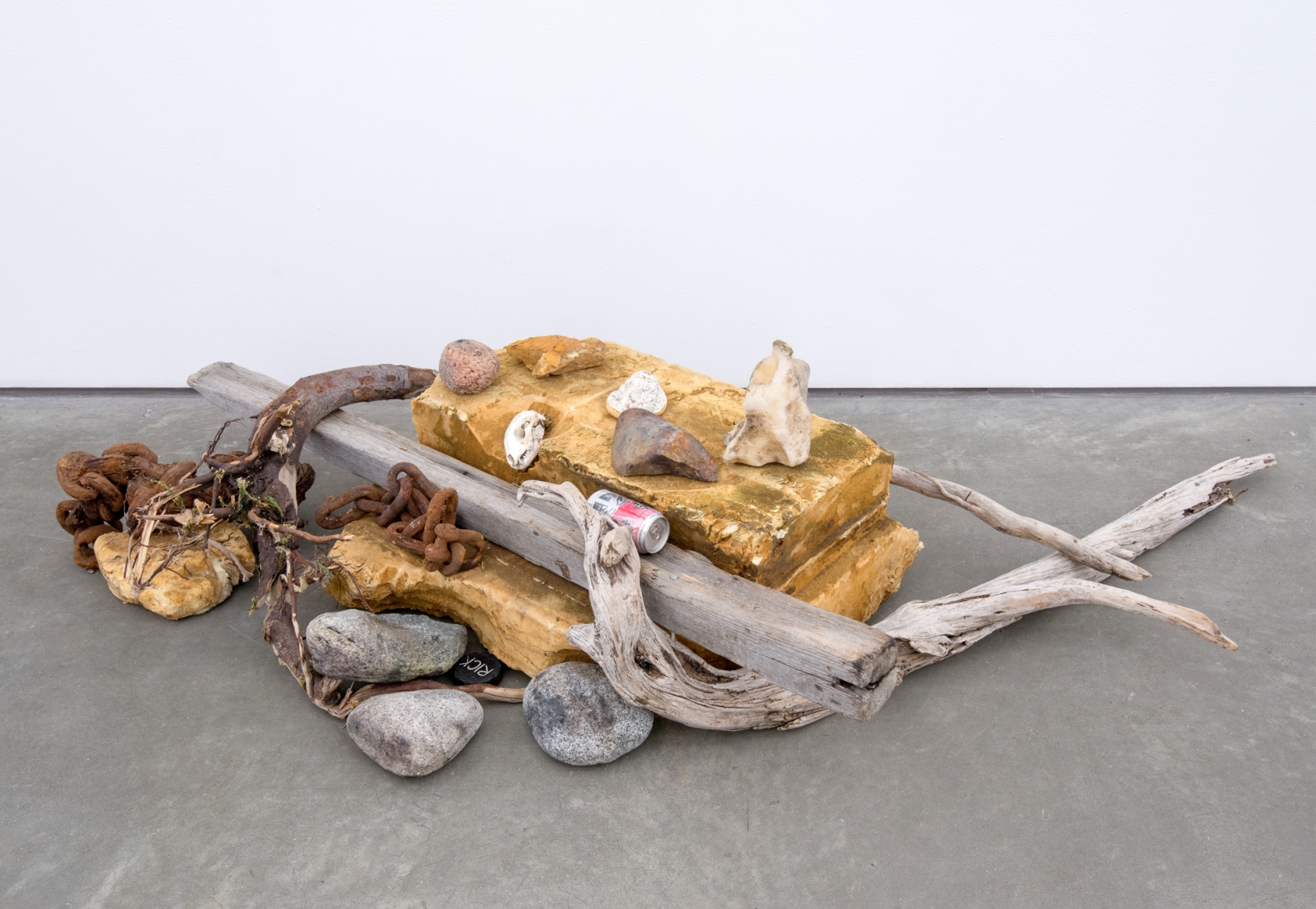 Mike Nelson, Gang of Seven, 2013