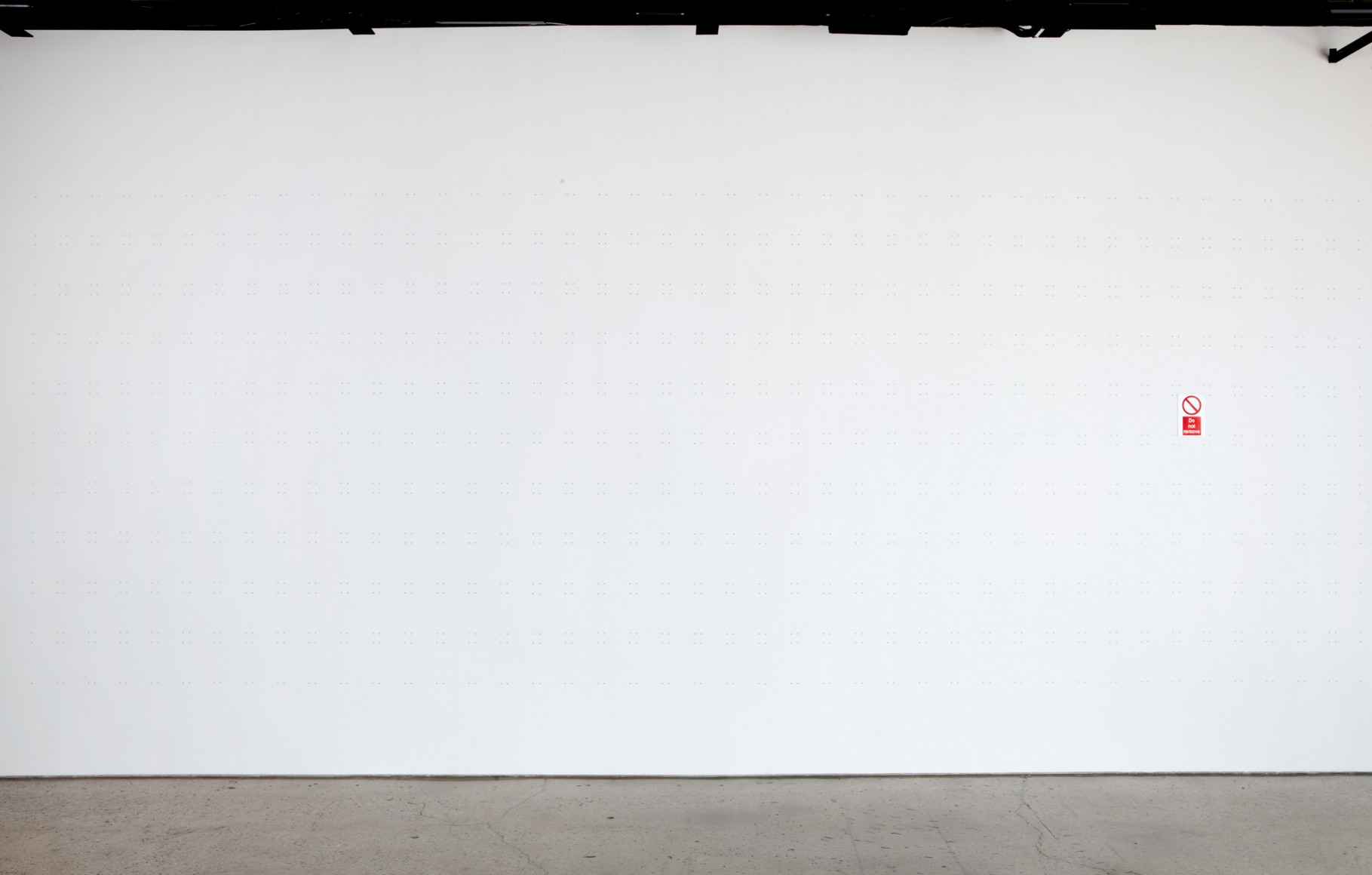 Ceal Floyer, Do Not Remove, 2011