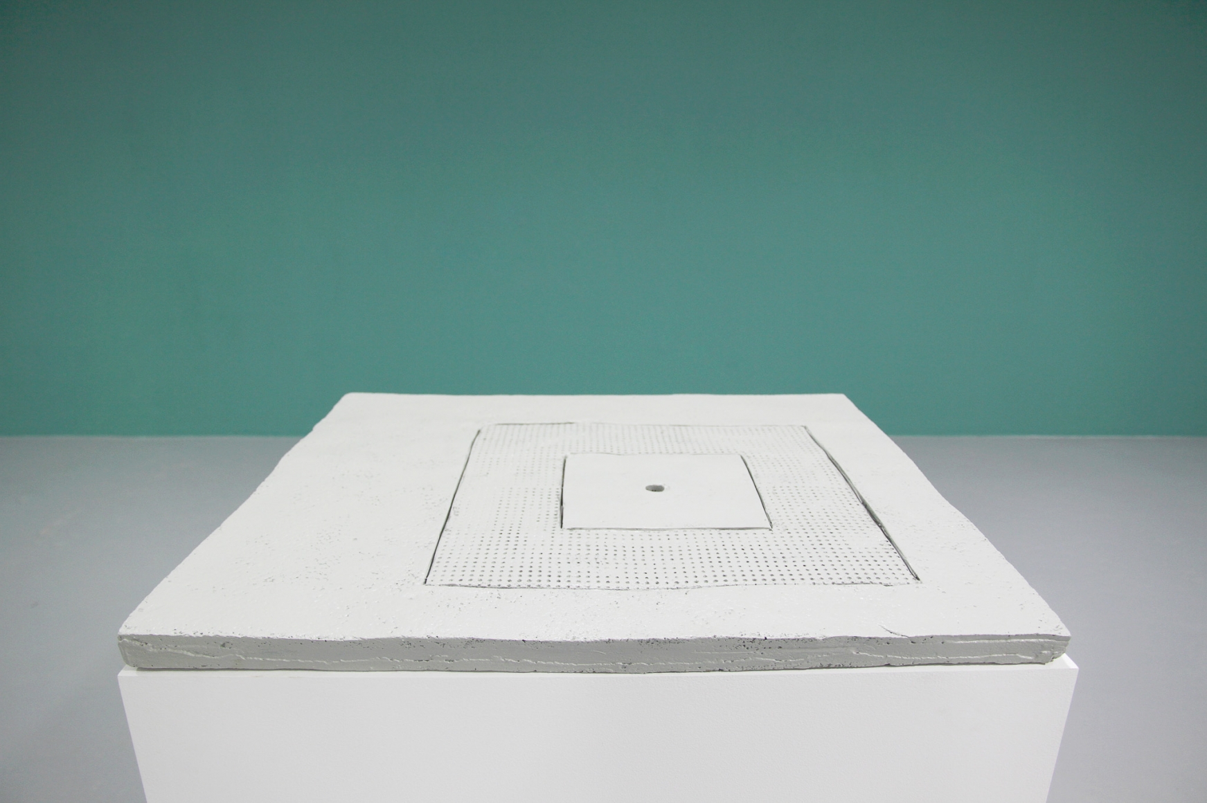 Installation view: Valentin Carron | Gioia e Polvere, in partnership with le Musée des Beaux-arts de Rennes, Galerie Art & Essai, Université Rennes 2, 2018