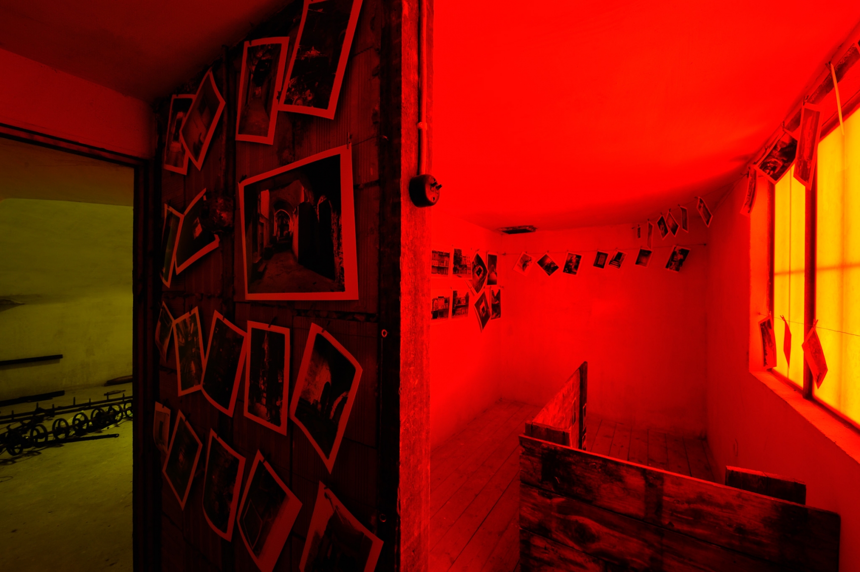 Mike Nelson, Installation view: I, Imposter