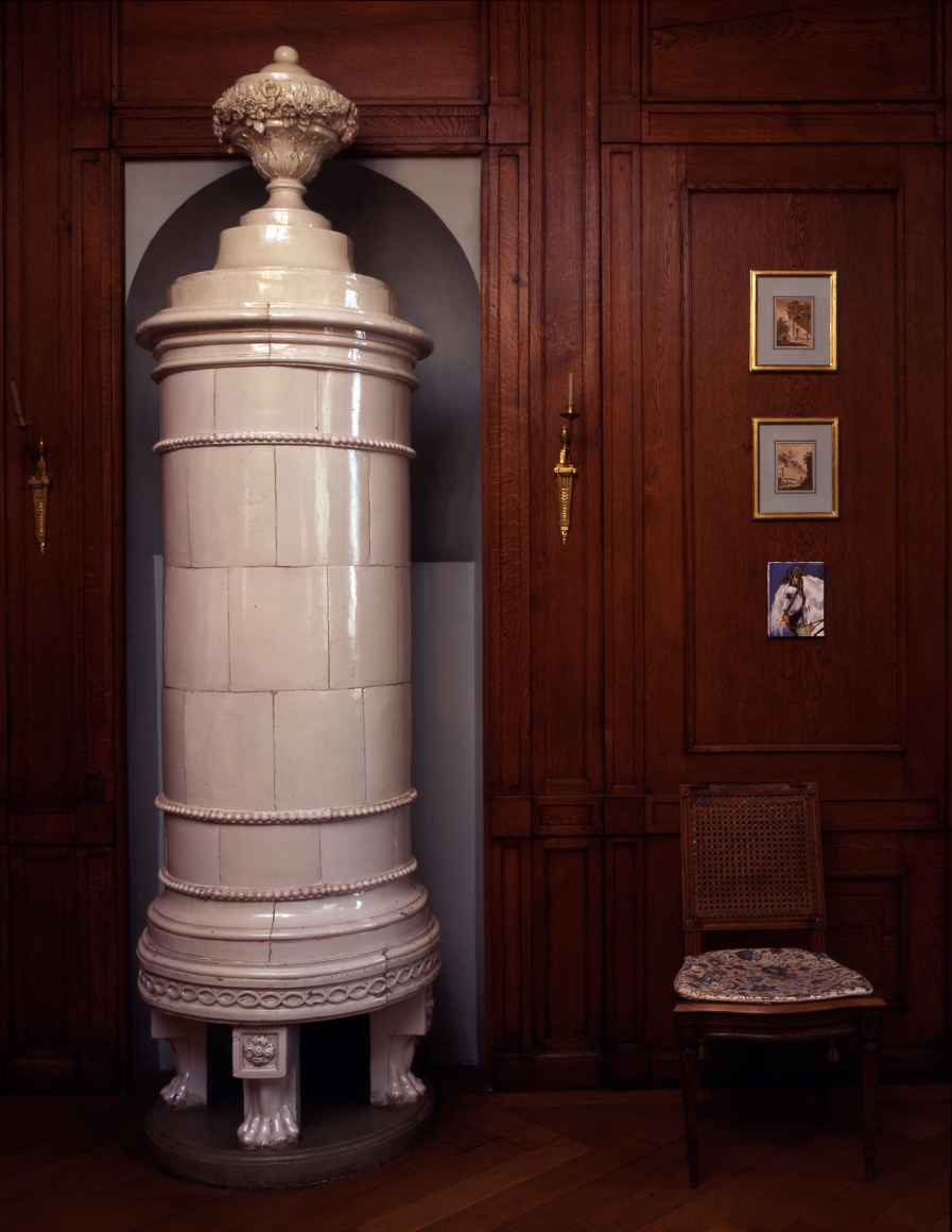 Karen Kilimnik, Installation view: Historisches Museum Basel, Haus Zum Kirschgarten, 2005